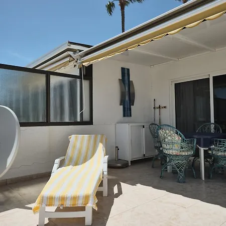 Apartment Lovely In San Agustin: Steps Away From Playa Del Ingles And Maspalomas!