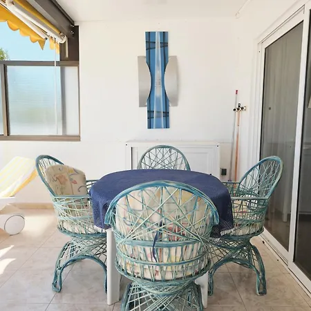Apartment Lovely In San Agustin: Steps Away From Playa Del Ingles And Maspalomas!